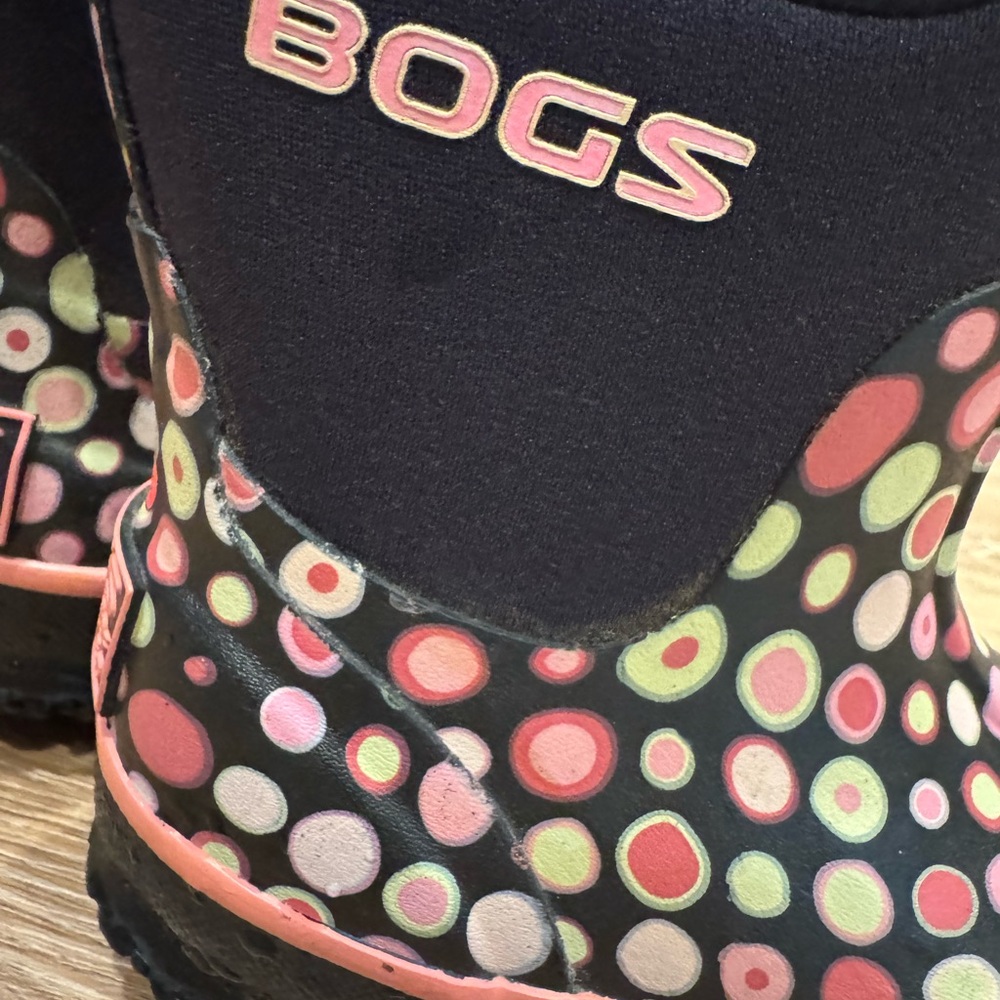 Bogs Kids' Multicolor Polka Dot Rain Boots - Picture 3 of 5